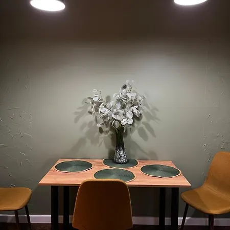 Leon Medova Apartment Lemberg